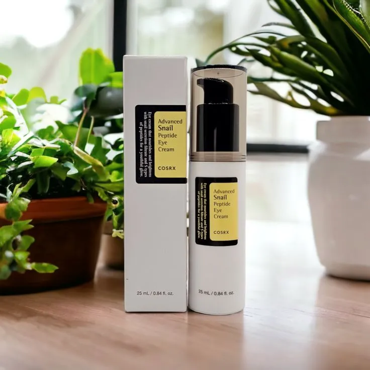 کرم دور چشم با عملکرد ضد پف و روشن‌کننده ، محافظ و مراقبتی از پوست حساس اطراف چشم