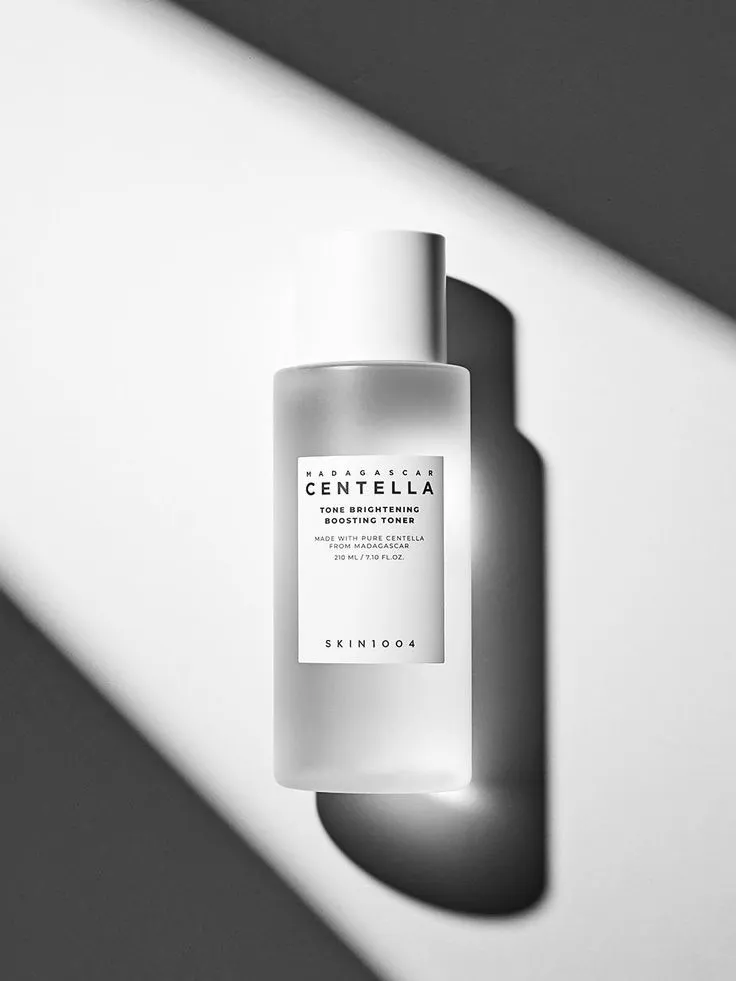 تونر روشن کننده سنتلا ماداگاسکار اسکین1004 - SKIN1004 Madagascar Centella Tone Brightening Boosting Toner